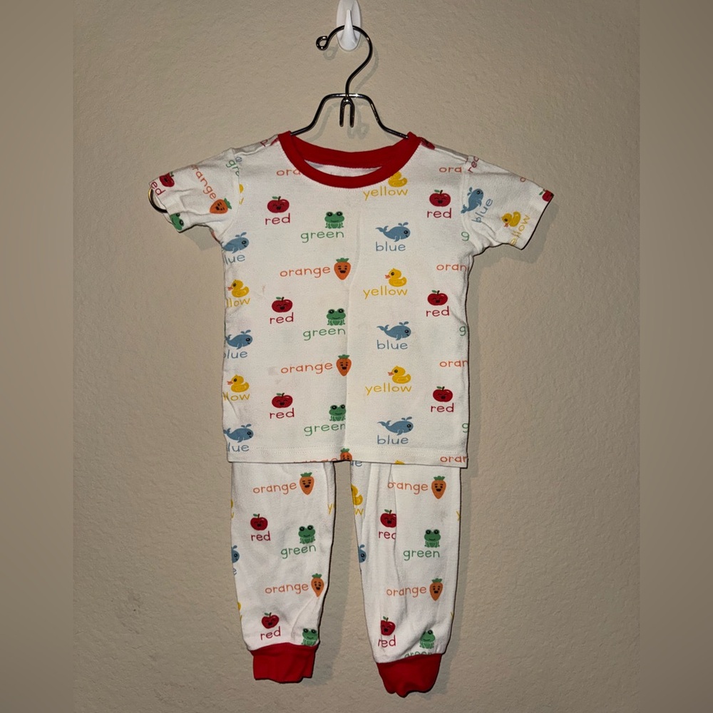 The children’s Place 2T color theme Pajamas